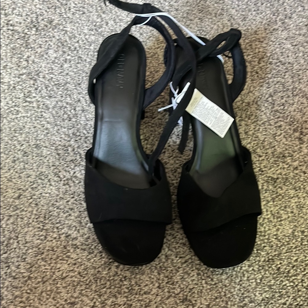 Old Navy Black faux suede Women's ankle strap heels